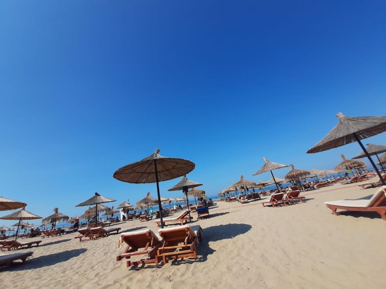 Sea View Studio Durrës 外观 照片